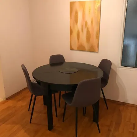 Amra Apartment *